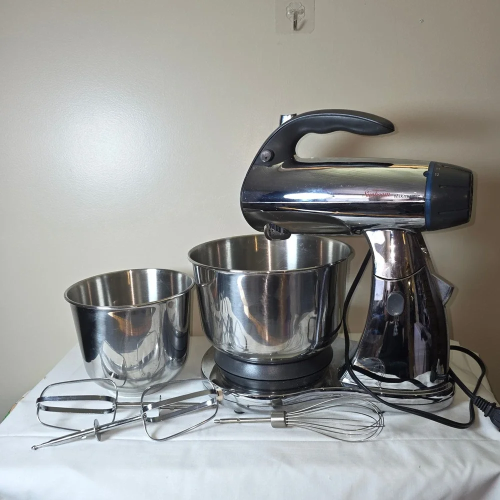Sunbeam Mixmaster Stand Mixer Model 2379 Chrome 300W 12-Speed with 2 Bowls Whisk